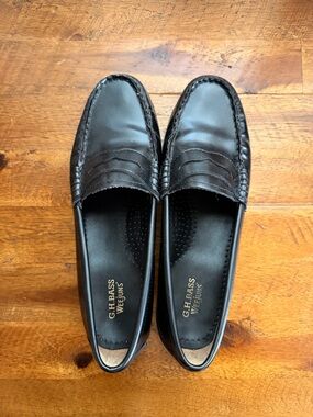 G.H. Bass & Co. Whitney Loafers